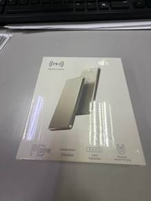 Brand New magnetic super power bank ultra slim