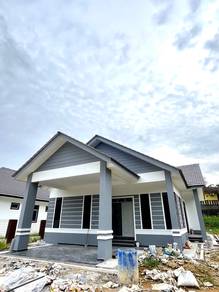 Bungalow House For Sale in Banggul,TRG