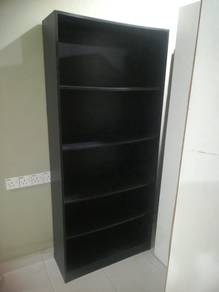 Rak/Kabinet Buku Hitam