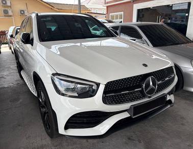 Mercedes Benz GLC300 300 4MATIC AMG LINE in Johor Bahru, JHR
