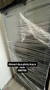 Almari Kaca 2 Pintu NEW