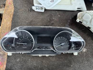 No 27-10-5 Peugeot 208 Meter Japan
