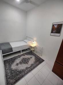 Room in Kajang, SGR
