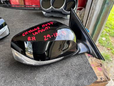 No 29-10-13 Skyline HV37 Q50 RH Side Mirror Jpn