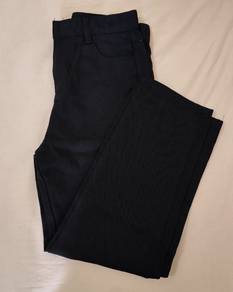 Seluar Jeans hitam untuk lelaki