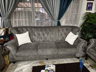 Sofa-chesterfield