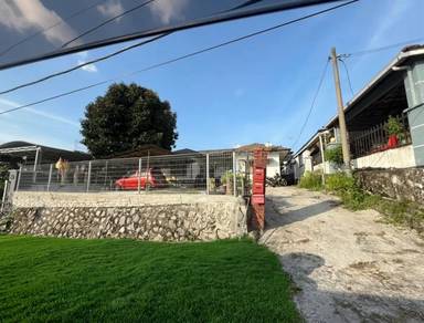 Semi-Detached House For Sale in Ampang,SGR
