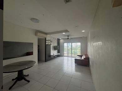 Apartment For Rent in D Larkin Residence