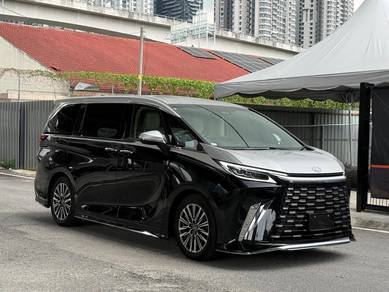 Lexus LM 500H EXECUTIVE in City Centre, KUL