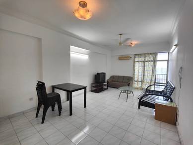 Apartment For Sale in Halaman Kristal