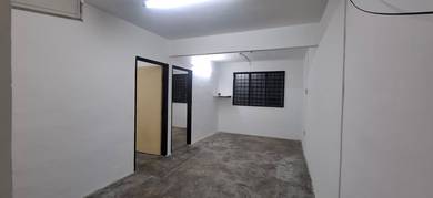 Flat For Sale in Taman Machang Bubok