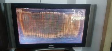 SHARP 37" Lcd Colour TV (Polarize Rosak kat Scree)
