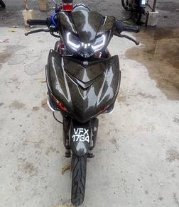 Yamaha Y15ZR