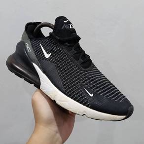 Nike Air Max 270 (8.5uk) ✅