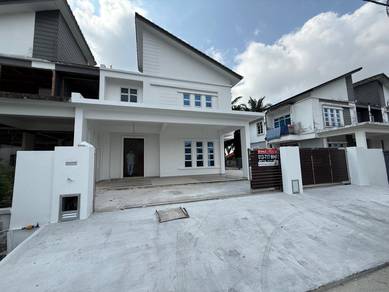 Semi-Detached House For Sale in Batu Pahat,JHR