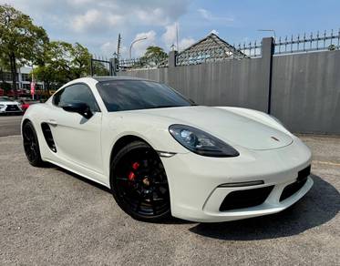 Porsche Cayman 718 in Petaling Jaya, SGR