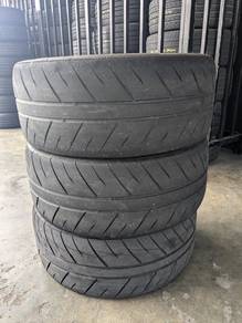 Hankook Ventus RS4 235/45/17