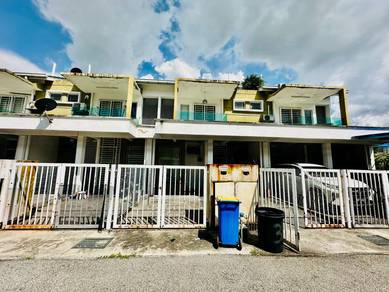 Townhouse Condo For Rent in Pearl Villa Townhouse