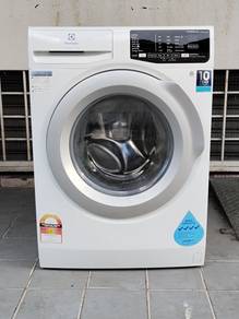 Front load hot washer Electrotlux inverter 8-kgs