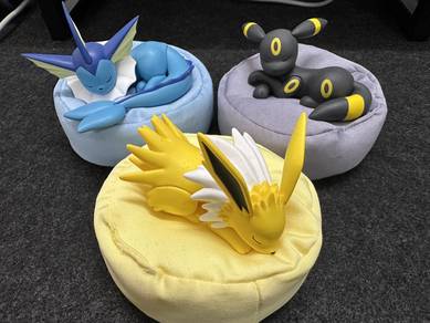 Eevee sleeping blind box