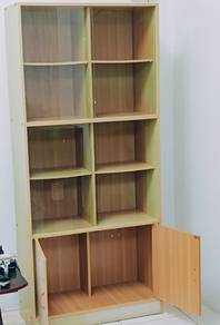 Bookshelf 