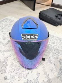 Aces Helmet