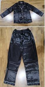 Pyjamas set (L/165/88A) New