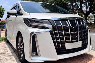 Toyota Alphard SC in Kota Kemuning, SGR
