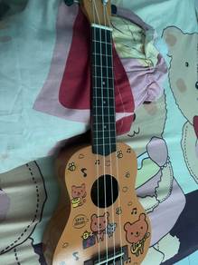 ukulele untuk dijual murah2 je