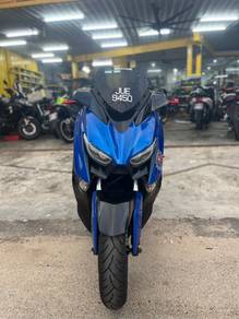Yamaha XMAX