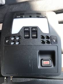 No 2-7-5 Lexus Is250 F-Sport Sunroof Switch Jpn