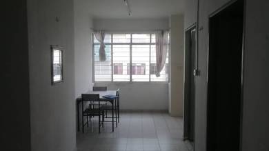 Apartment For Rent in University Apartment Phase 1