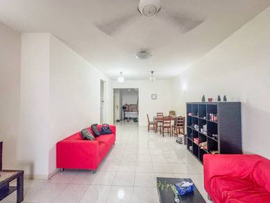 Condominium For Sale in Seri Maya