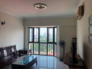 Condominium For Sale in Bistari Condominium