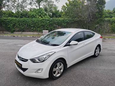 Hyundai Elantra HIGH SPEC in Ayer Itam, PNG