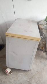 Sharp Chest Freezer Model SJC228
