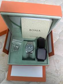 Apple watch dan Bonia