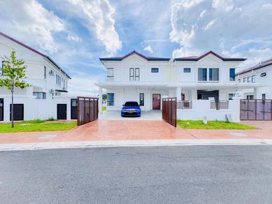 Semi-Detached House For Sale in Bangi,SGR