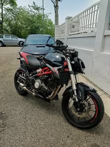 Benelli TNT 249S