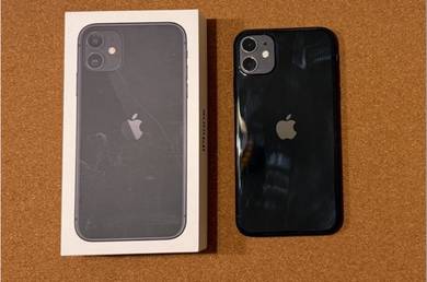 iPhone 11 (Black)