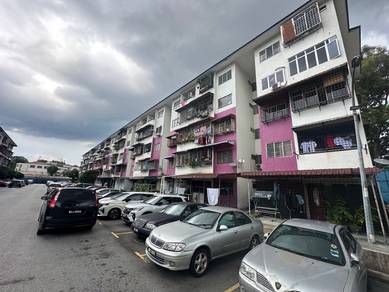 Apartment For Sale in Merpati Apartments
