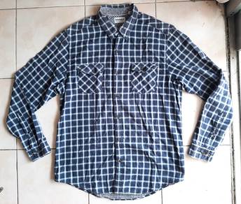 Kemeja Timberland