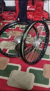 aloi custom y15 