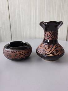 2Pcs Sarawak Malaysian Borneo Ceramic Art Set