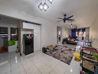 Apartment For Sale in PR1MA Two @ Laman View