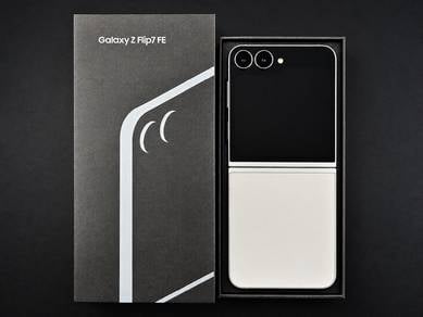 Samsung Galaxy Z-Flip 7 FE (8GB/128GB) Original 
