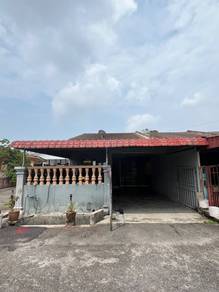 1-storey Terraced House For Sale in Ayer Molek,MLK