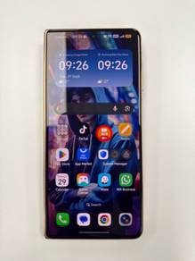 Honor Magic V3 like new