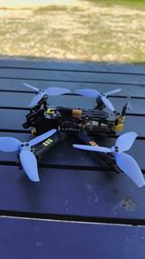 Darwin fpv baby ape ll drone racing 3"