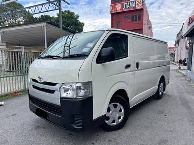 2015 Toyota Hiace Panel Van (M) Boleh Loan
